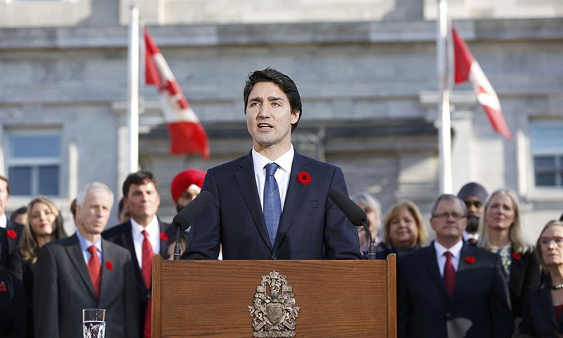 Canada Pm Trudeau Sworn In Reveals Diverse Gender Equal Cabinet